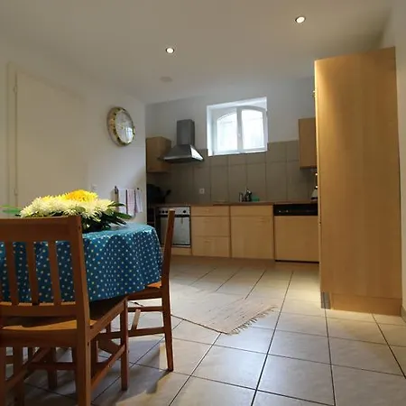 Beauregard Apartment *